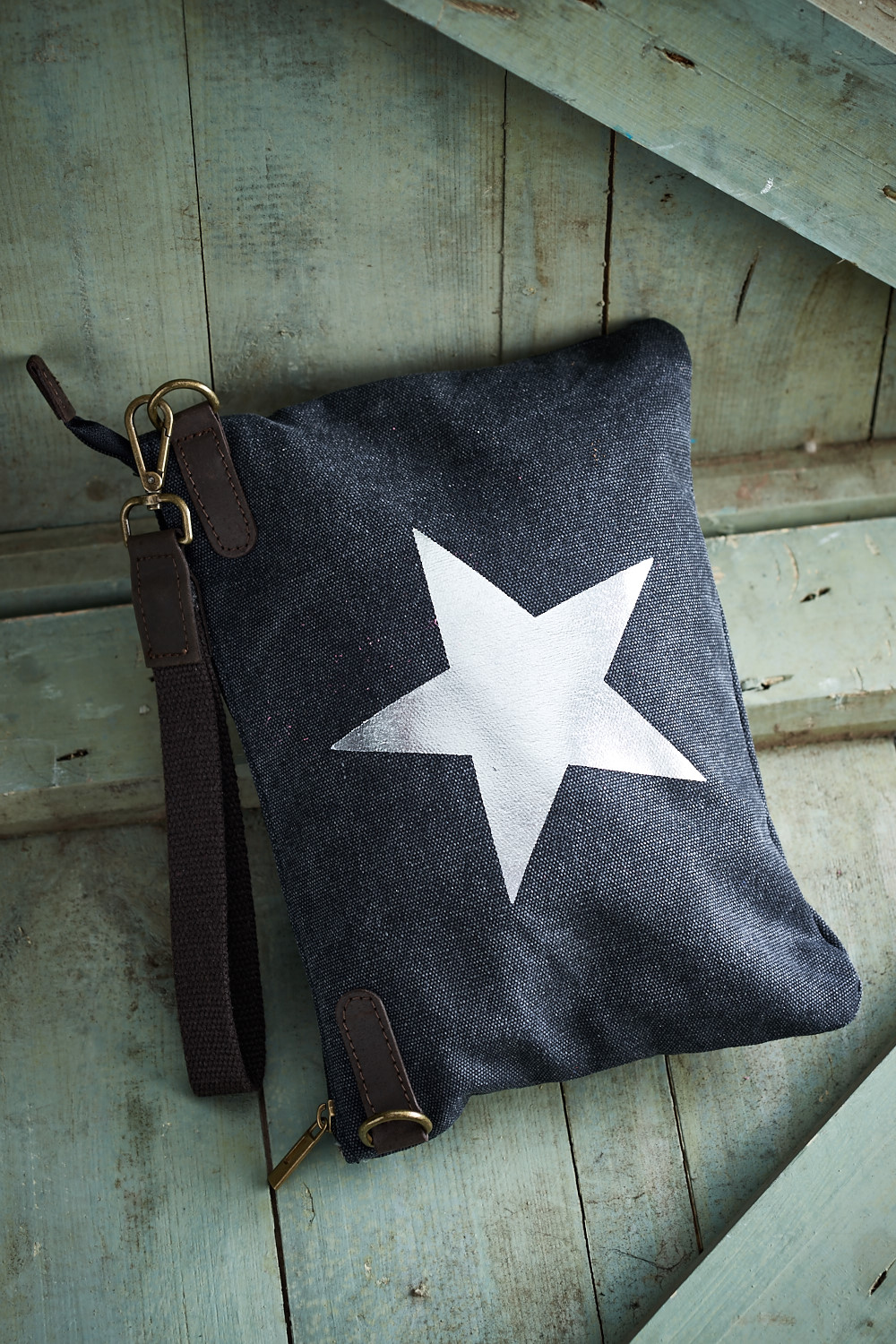 Belle Love Italy Canvas Star Clutch Bag